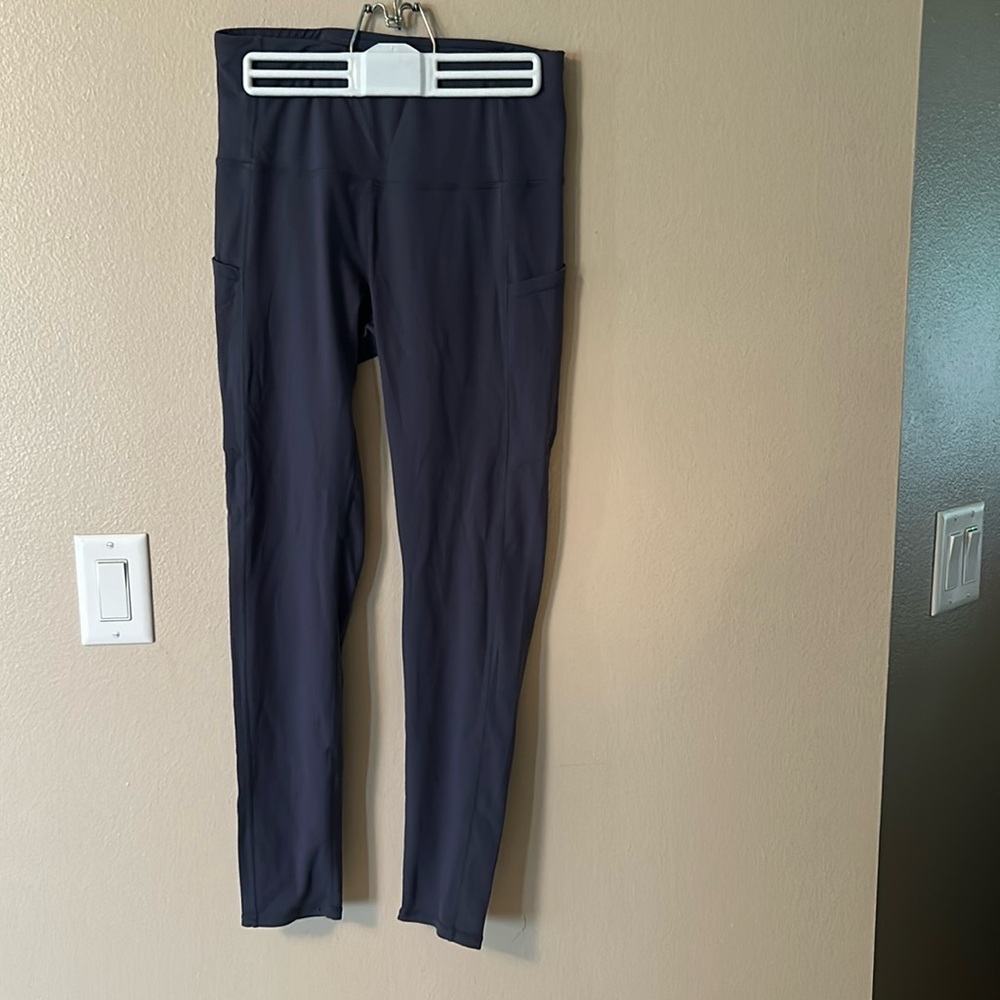 Blue/grey leggings